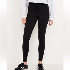 Old Navy Extra High-Waisted CloudComfy Jogger Leggings